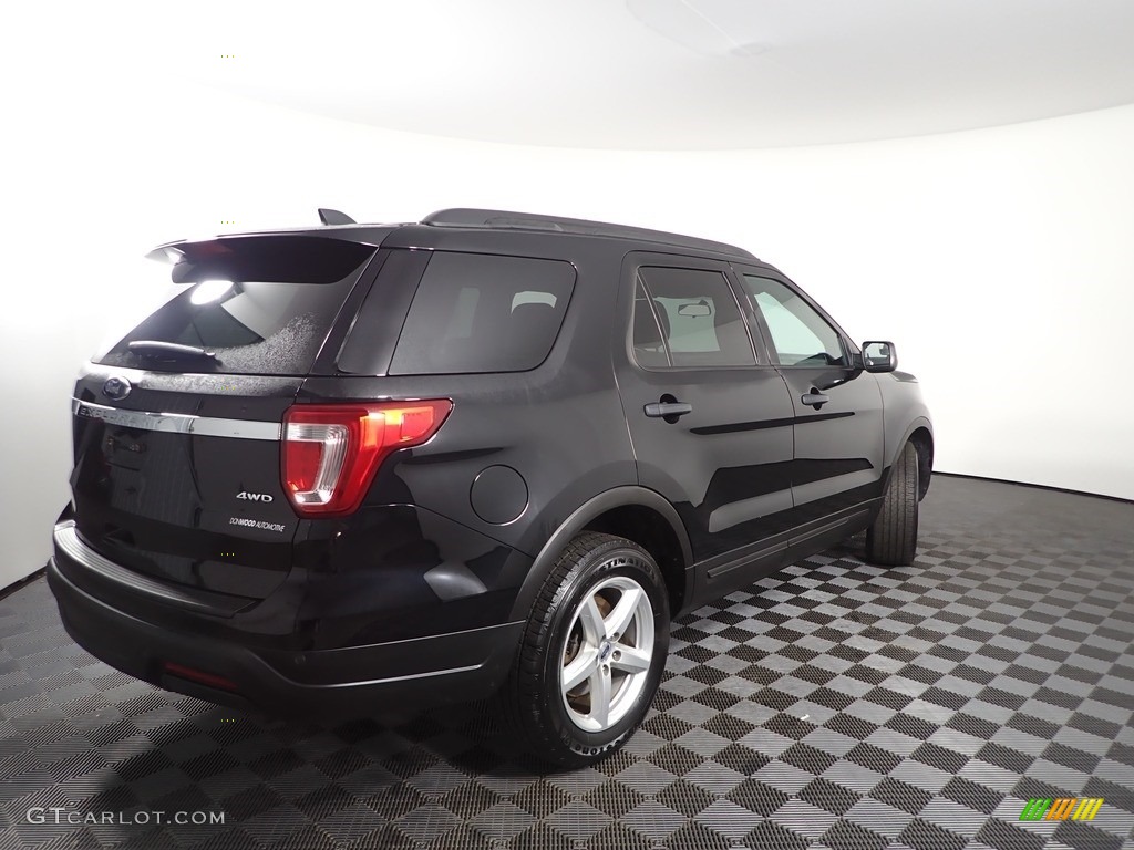 2018 Explorer 4WD - Shadow Black / Medium Stone photo #9