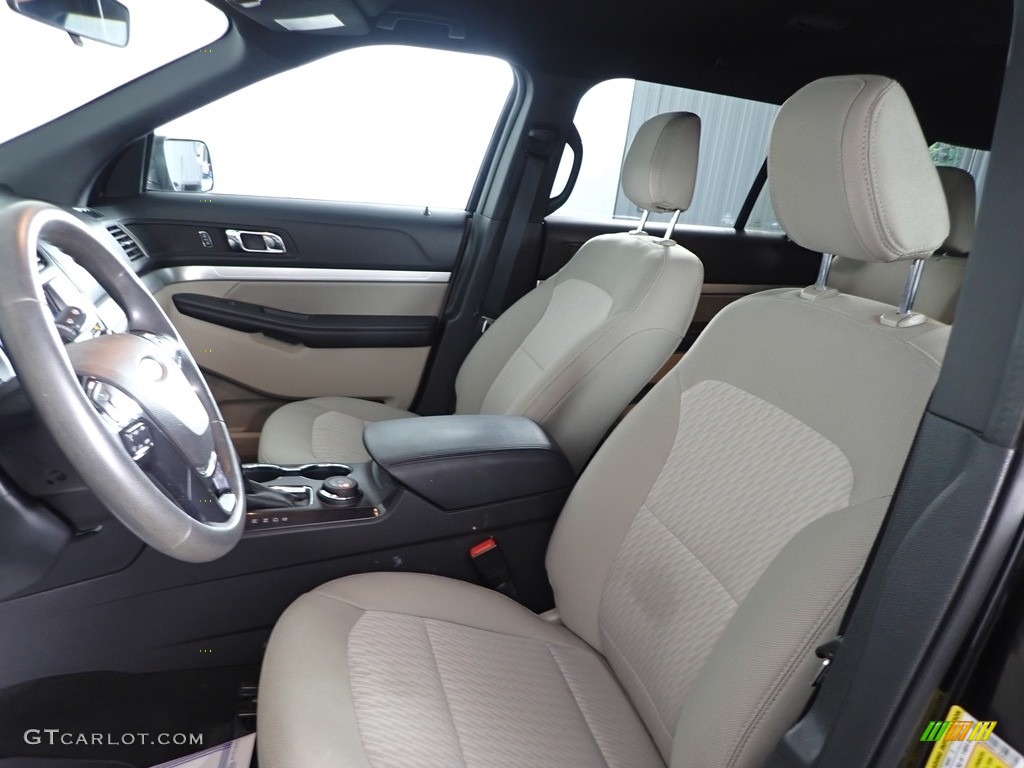 2018 Explorer 4WD - Shadow Black / Medium Stone photo #13