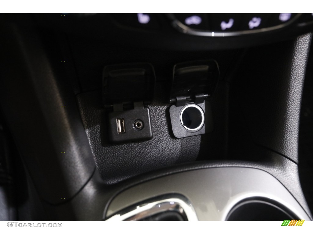 2017 Cruze LT - Pepperdust Metallic / Jet Black photo #16