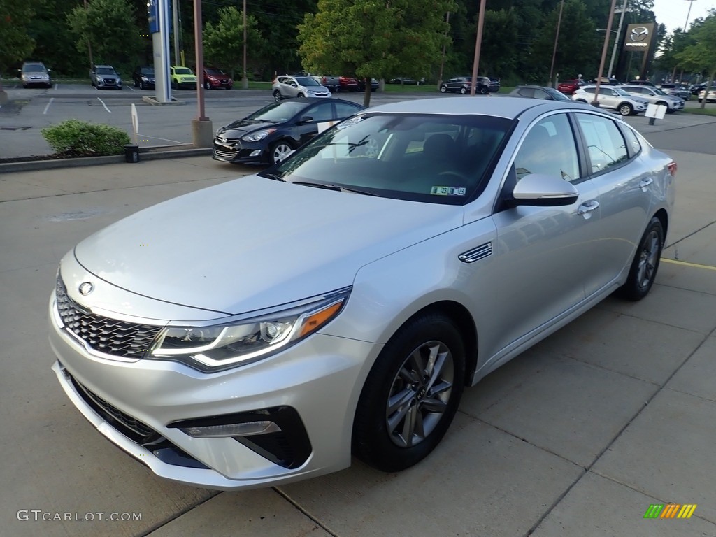 2020 Optima LX - Sparkling Silver / Black photo #7