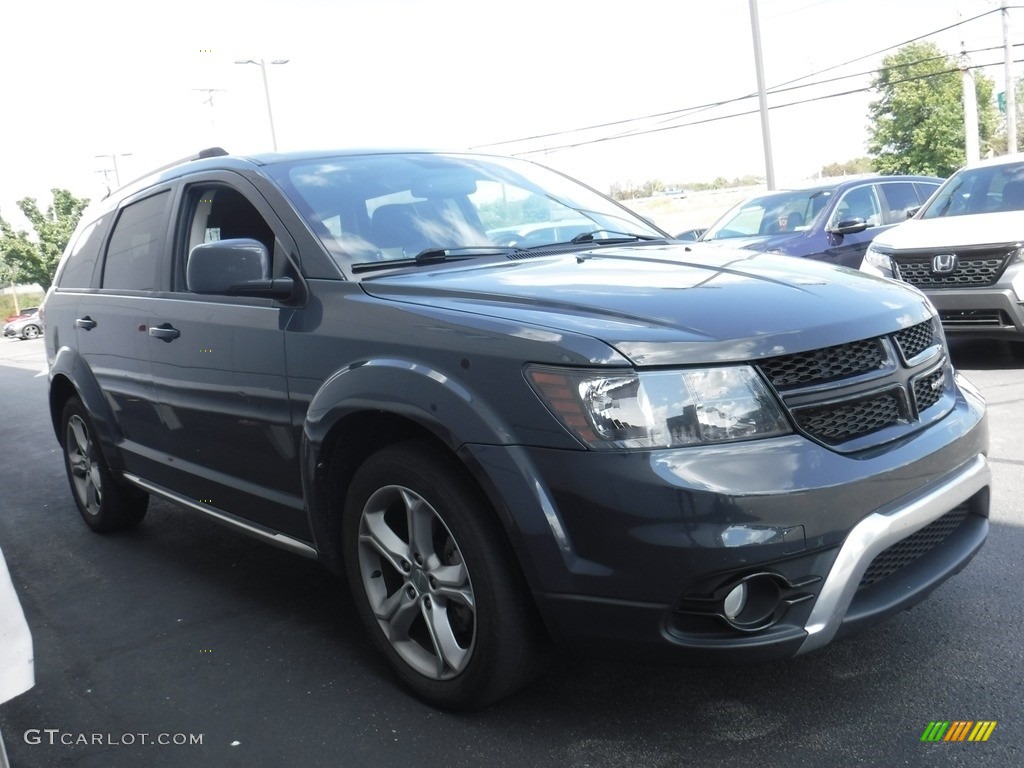 2017 Journey Crossroad AWD - Bruiser Grey / Black photo #5