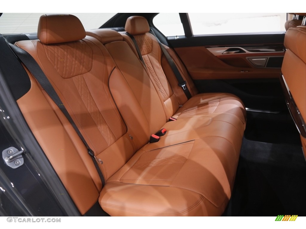 2020 BMW 7 Series 750i xDrive Sedan Rear Seat Photo #144785450