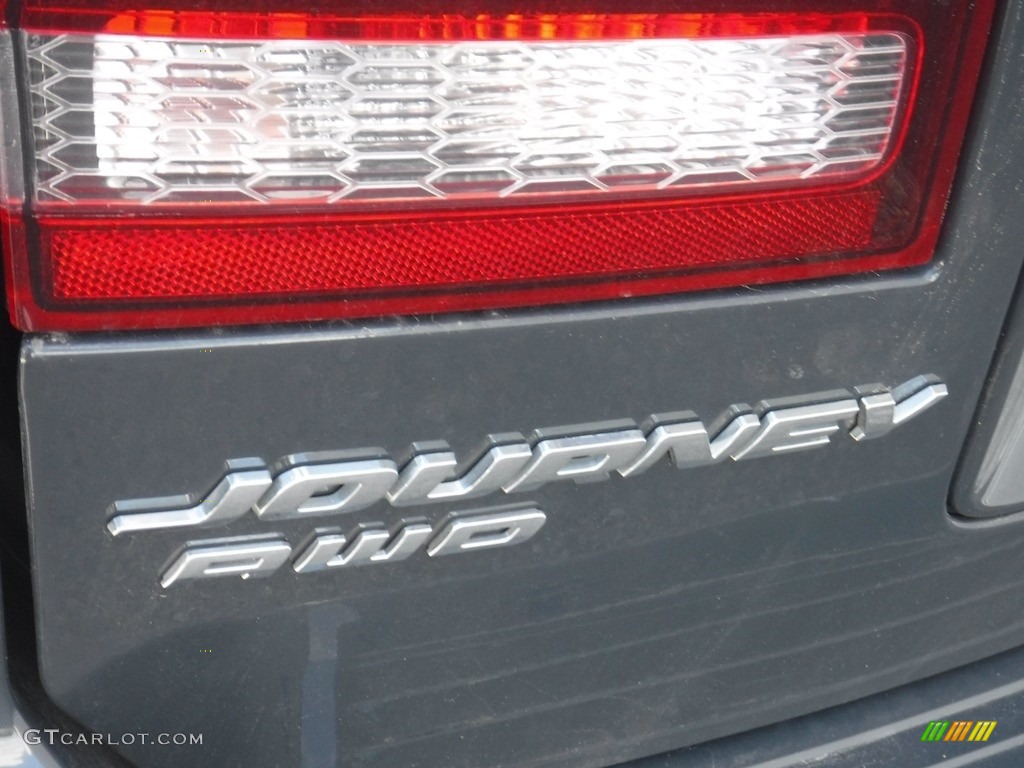 2017 Journey Crossroad AWD - Bruiser Grey / Black photo #9