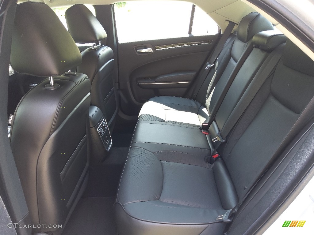 2022 Chrysler 300 Touring L AWD Rear Seat Photo #144786626