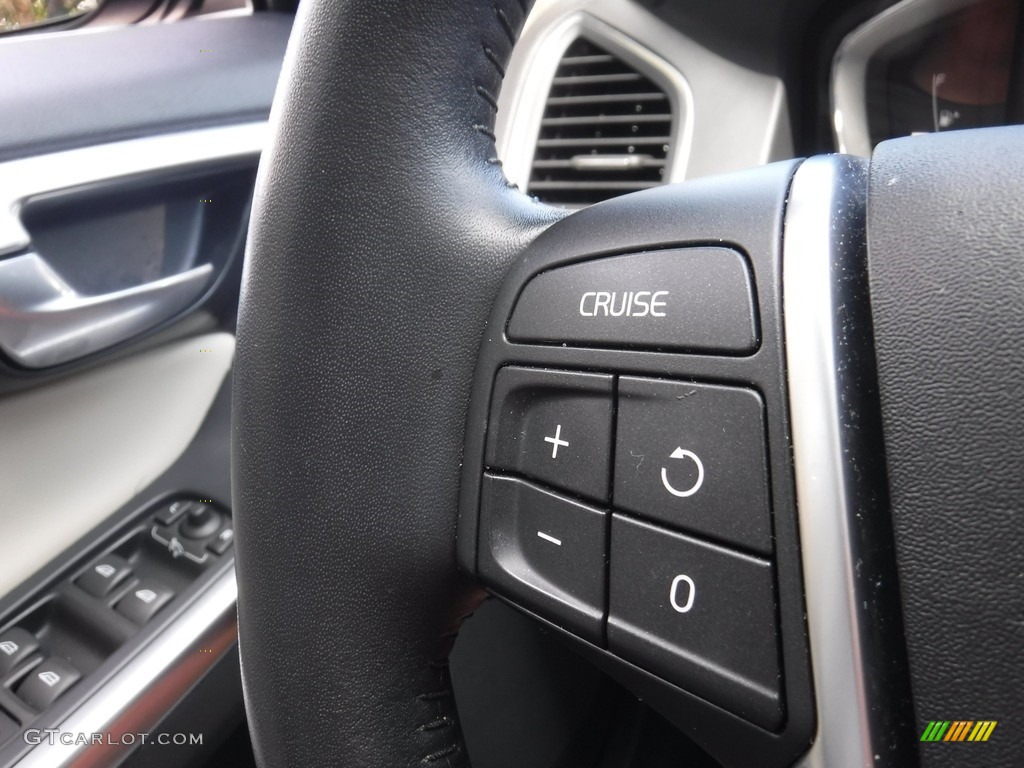 2017 Volvo XC60 T5 AWD Dynamic Soft Beige Steering Wheel Photo #144786899