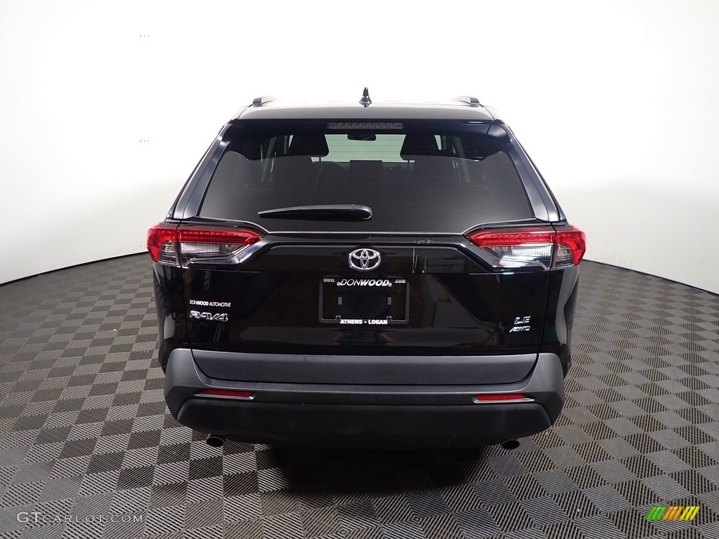 2021 RAV4 LE AWD - Midnight Black Metallic / Black photo #11