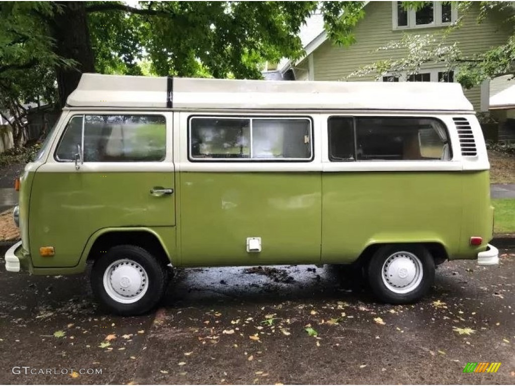 Sage Green 1975 Volkswagen Bus T2 Campmobile Exterior Photo #144788269