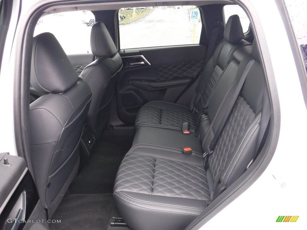 2022 Mitsubishi Outlander SEL S-AWC Rear Seat Photo #144788950