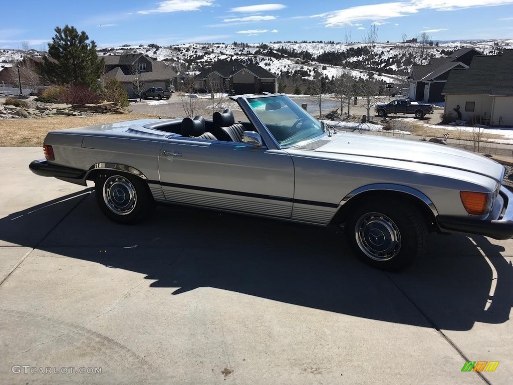 Astral Silver Metallic 1975 Mercedes-Benz SL Class 450 SL Roadster Exterior Photo #144790345
