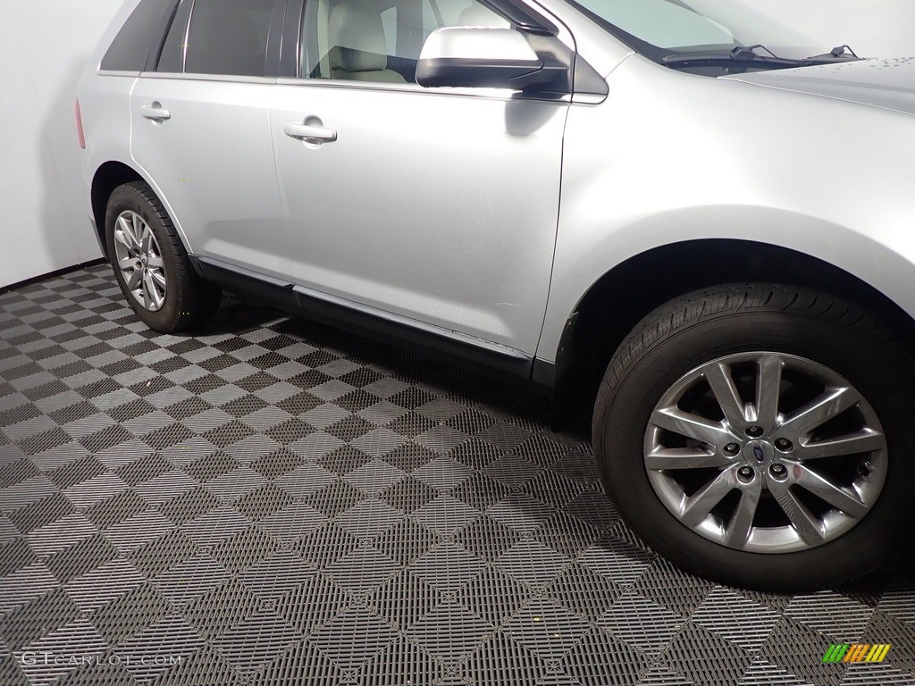 2012 Edge Limited AWD - Ingot Silver Metallic / Medium Light Stone photo #4