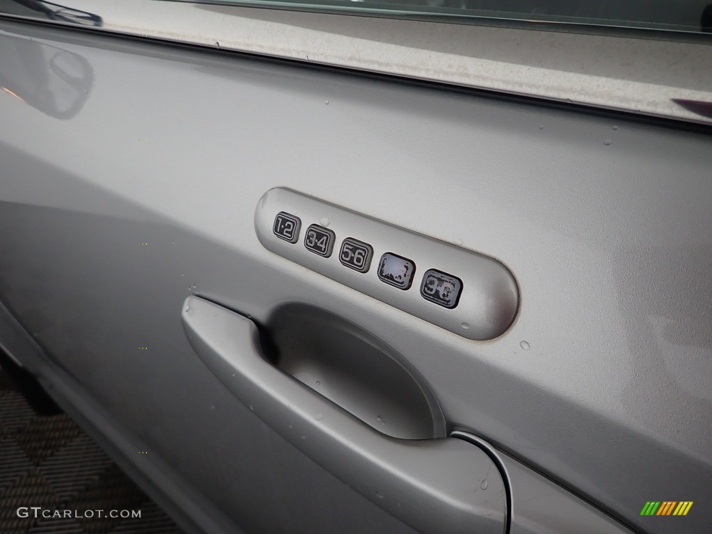 2012 Edge Limited AWD - Ingot Silver Metallic / Medium Light Stone photo #18