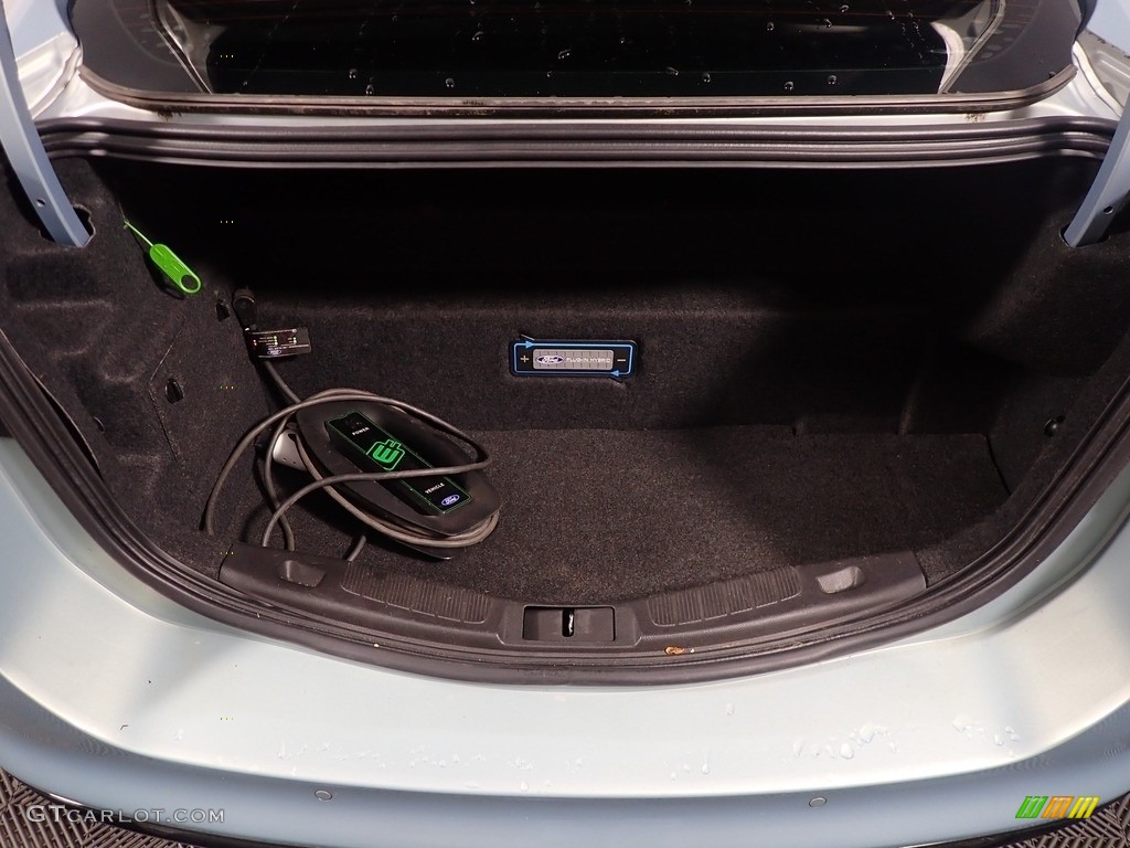 2014 Ford Fusion Energi Titanium Trunk Photos