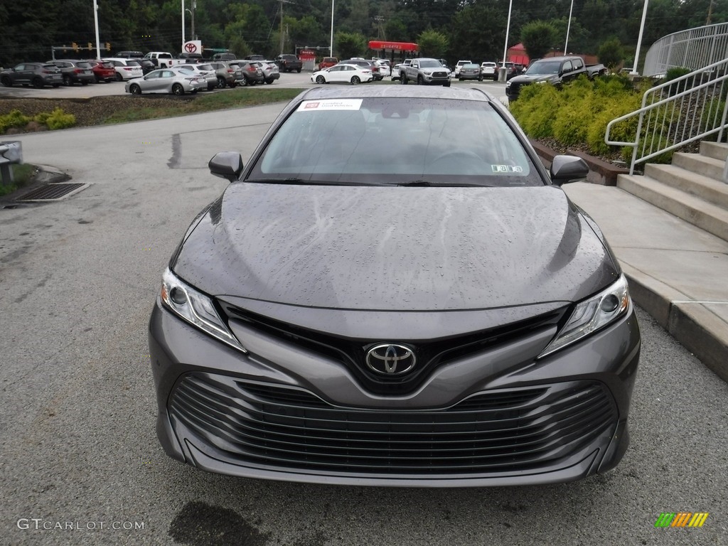 2018 Camry XLE - Predawn Gray Mica / Black photo #11