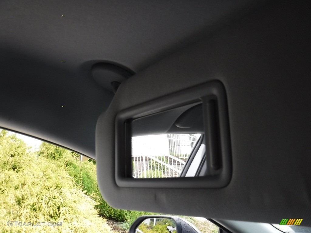 2018 Camry XLE - Predawn Gray Mica / Black photo #26