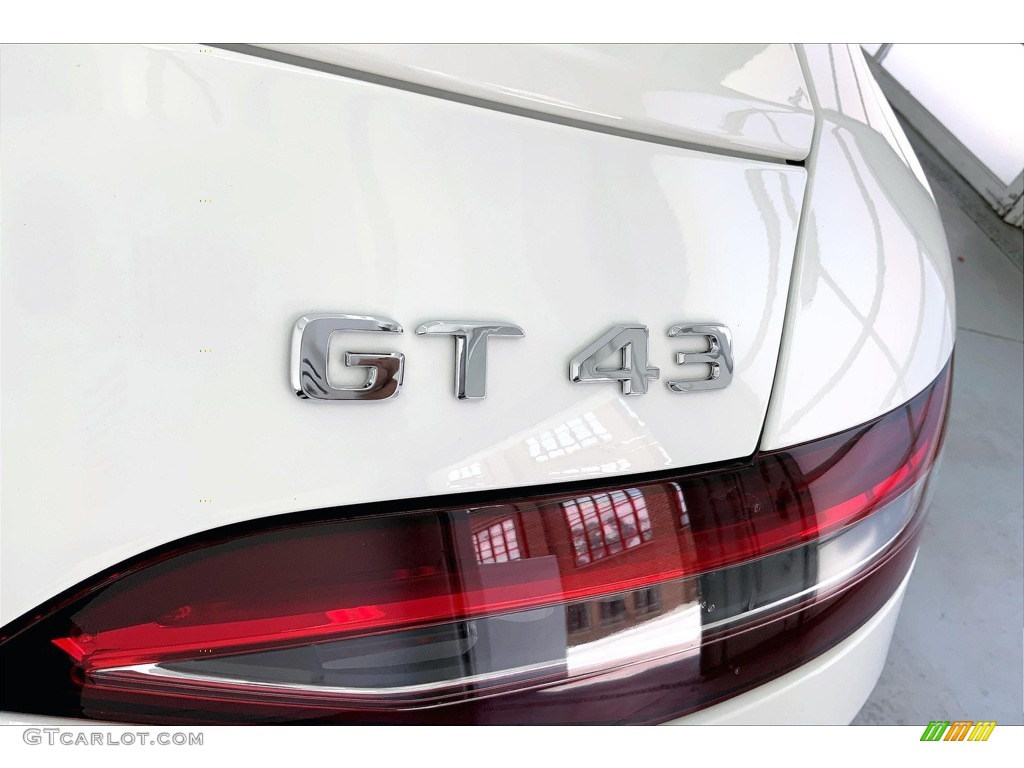 2022 Mercedes-Benz AMG GT 43 Marks and Logos Photos