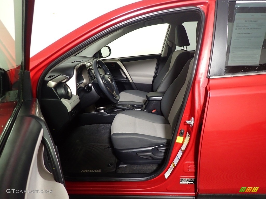 2015 RAV4 LE - Barcelona Red Metallic / Ash photo #18