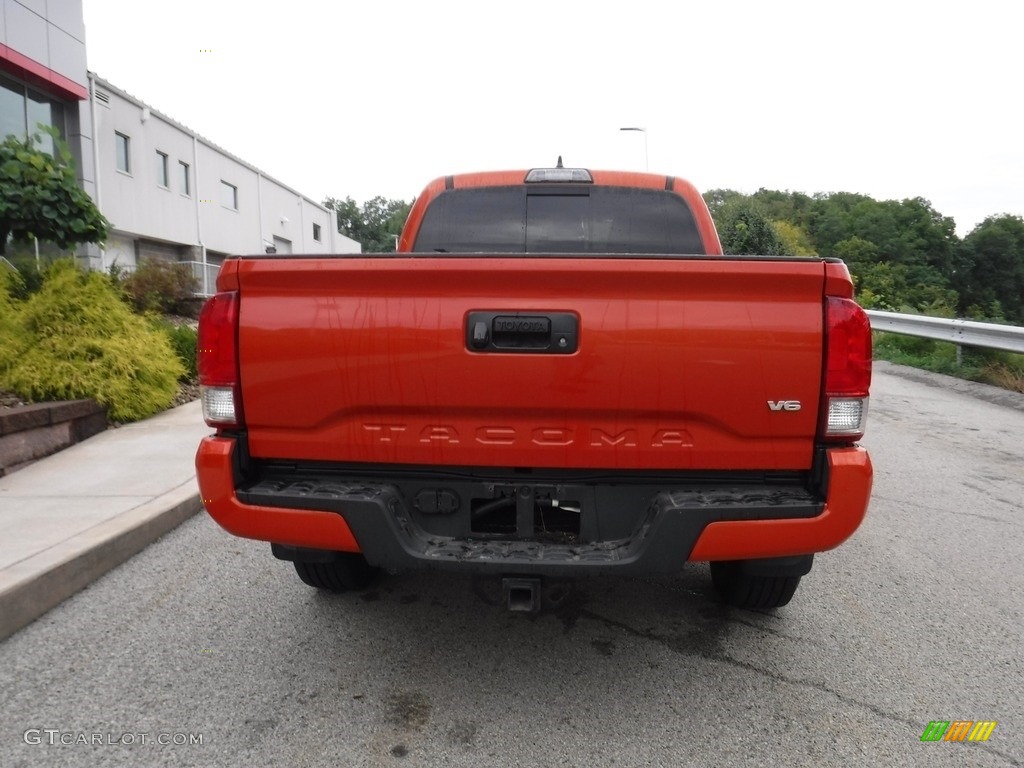 2017 Tacoma TRD Sport Double Cab 4x4 - Inferno Orange / TRD Graphite photo #16