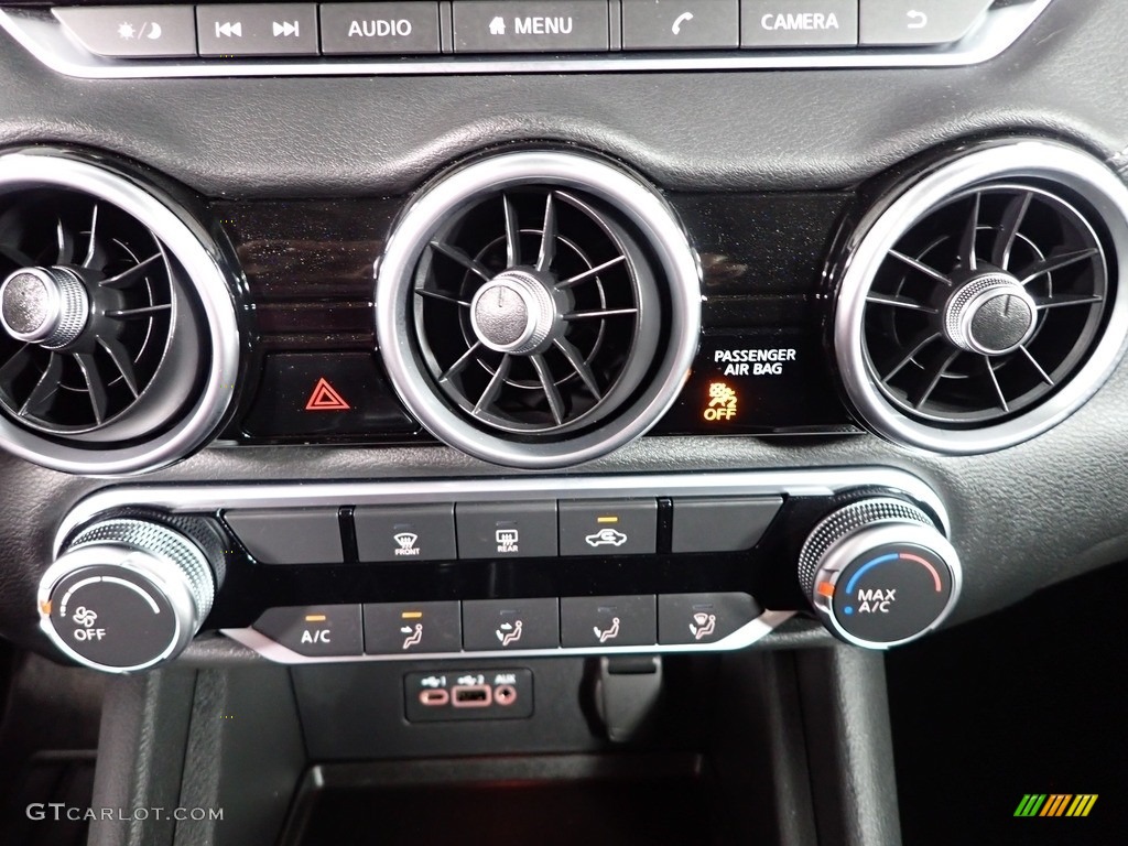 2022 Nissan Sentra SV Controls Photo #144795832