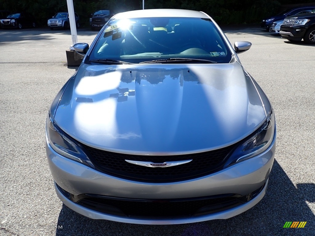 2015 200 S - Billet Silver Metallic / Black photo #9