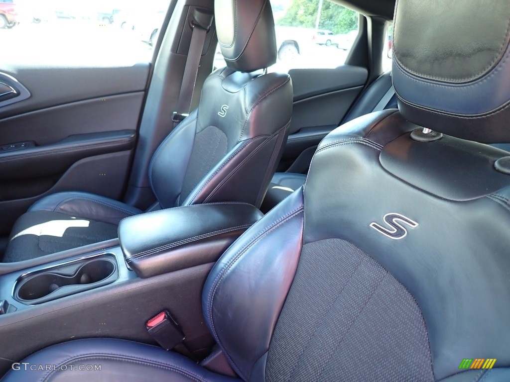 2015 200 S - Billet Silver Metallic / Black photo #11