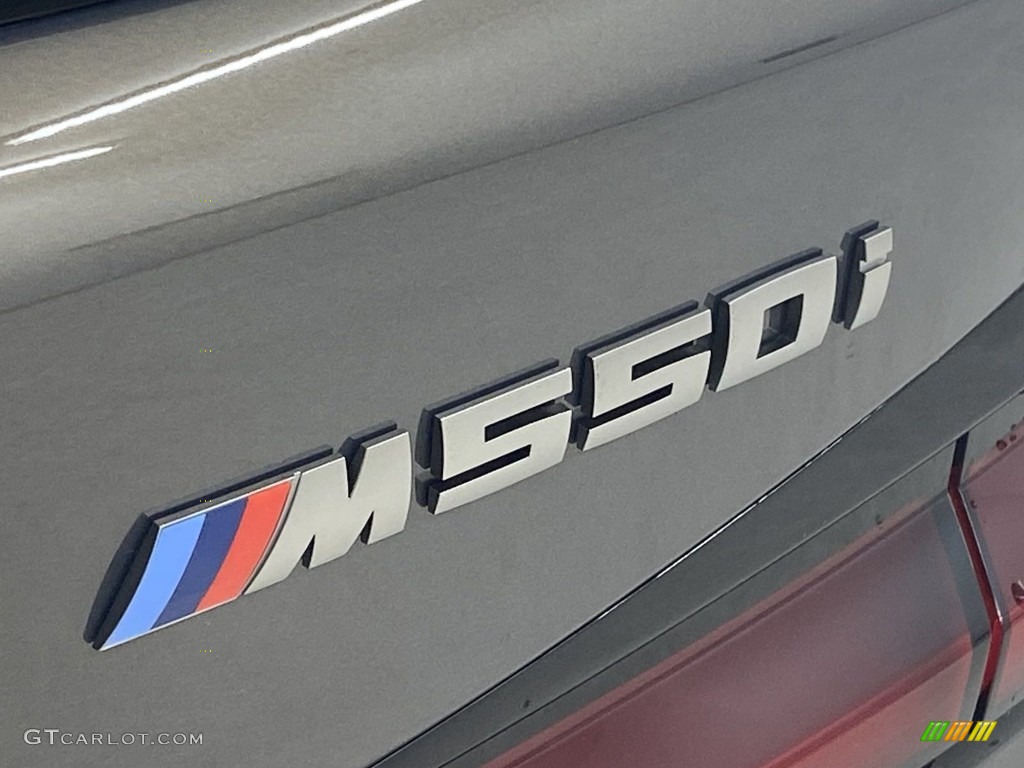 2023 BMW 5 Series M550i xDrive Sedan Marks and Logos Photos