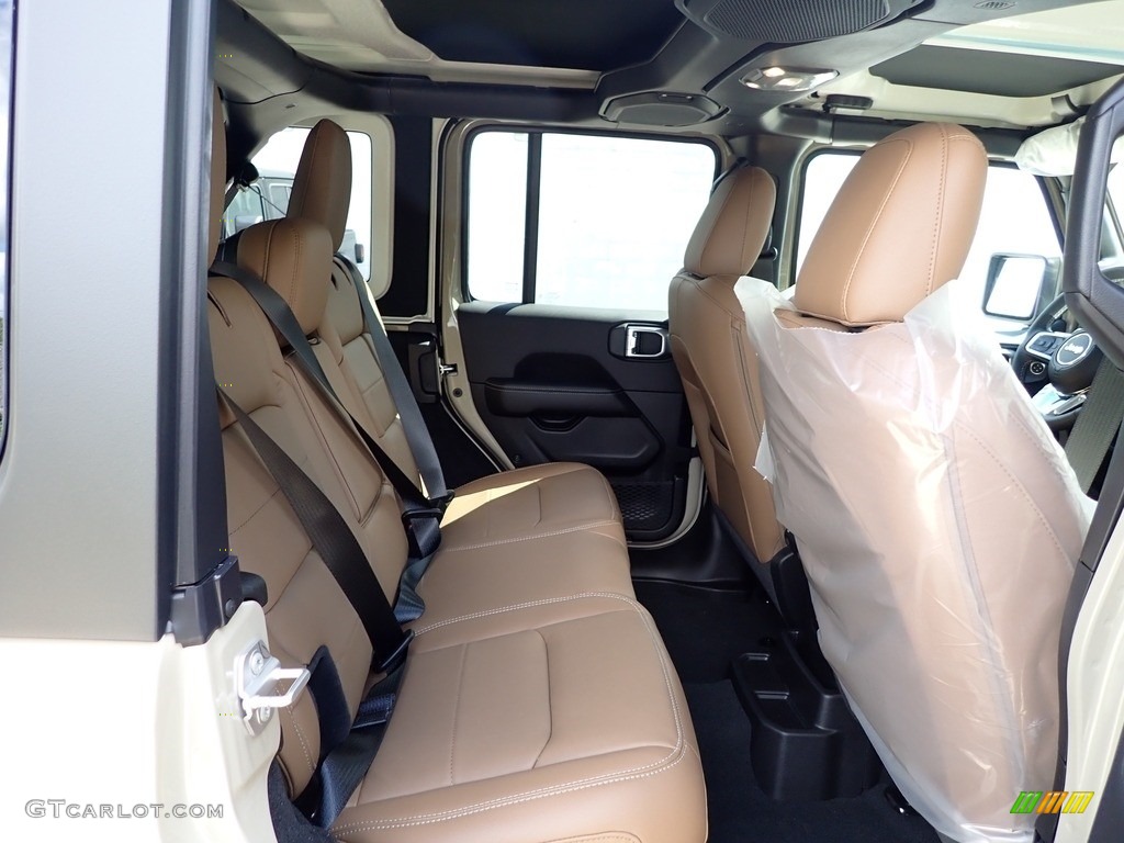 Black/Dark Saddle Interior 2022 Jeep Wrangler Unlimited Sahara 4x4 Photo #144801801