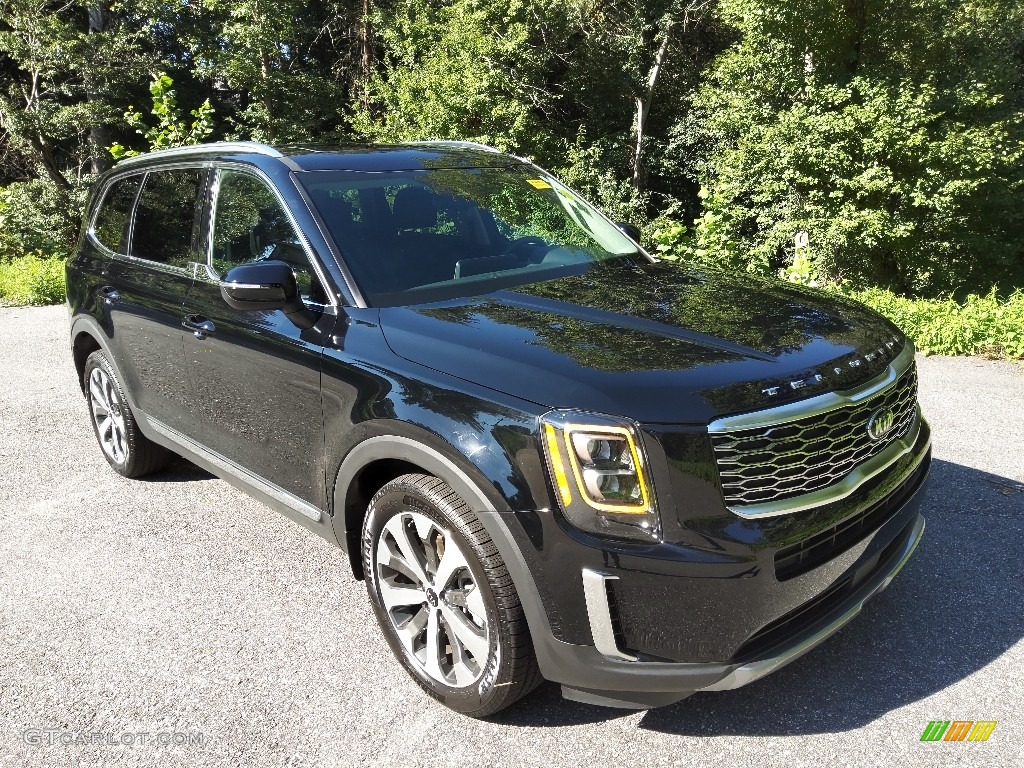 2021 Telluride EX - Ebony Black / Black photo #4