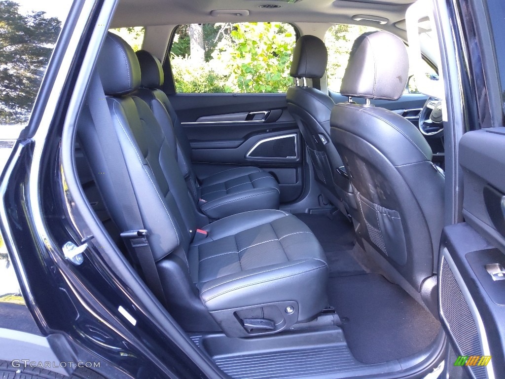 2021 Telluride EX - Ebony Black / Black photo #16