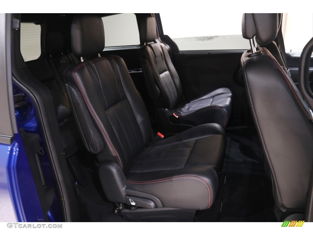 2020 Grand Caravan GT - Indigo Blue / Black photo #20