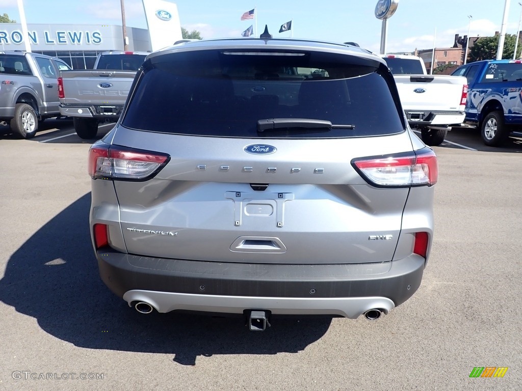 2022 Escape Titanium 4WD - Iconic Silver / Ebony photo #7