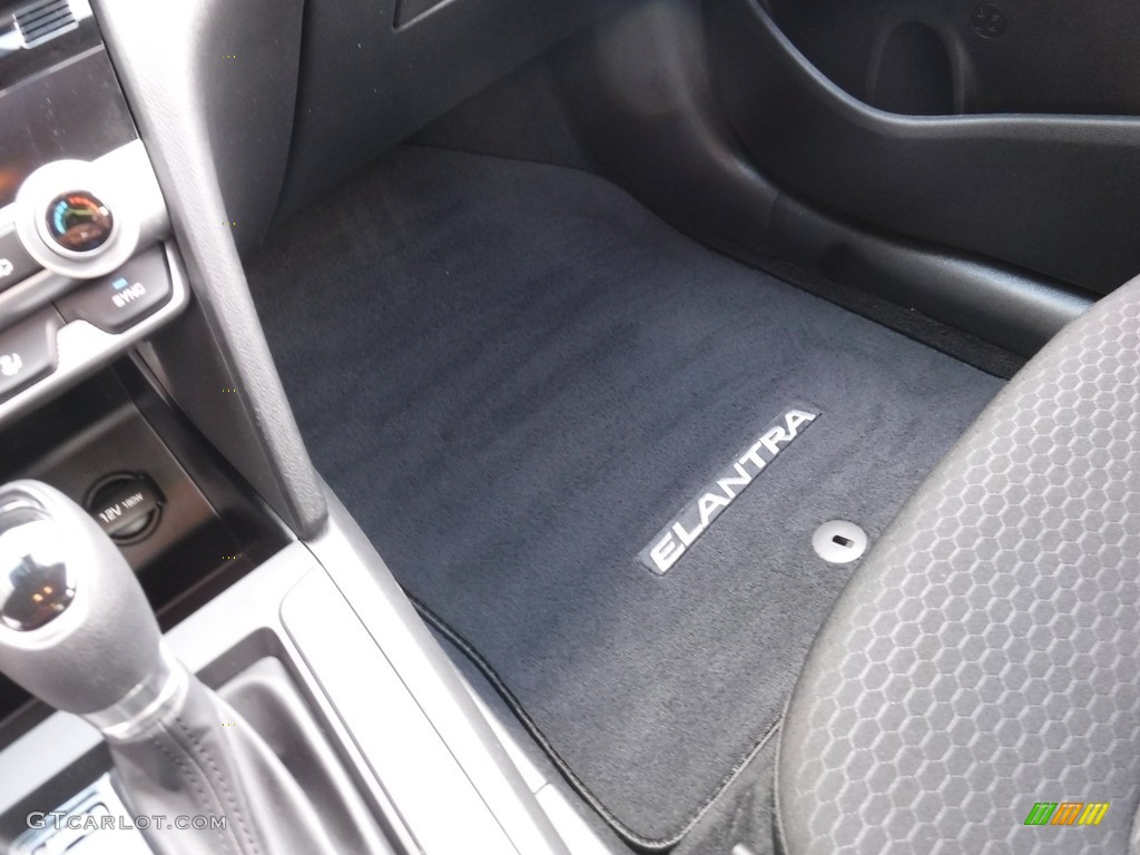 2020 Elantra SEL - Machine Gray / Black photo #24