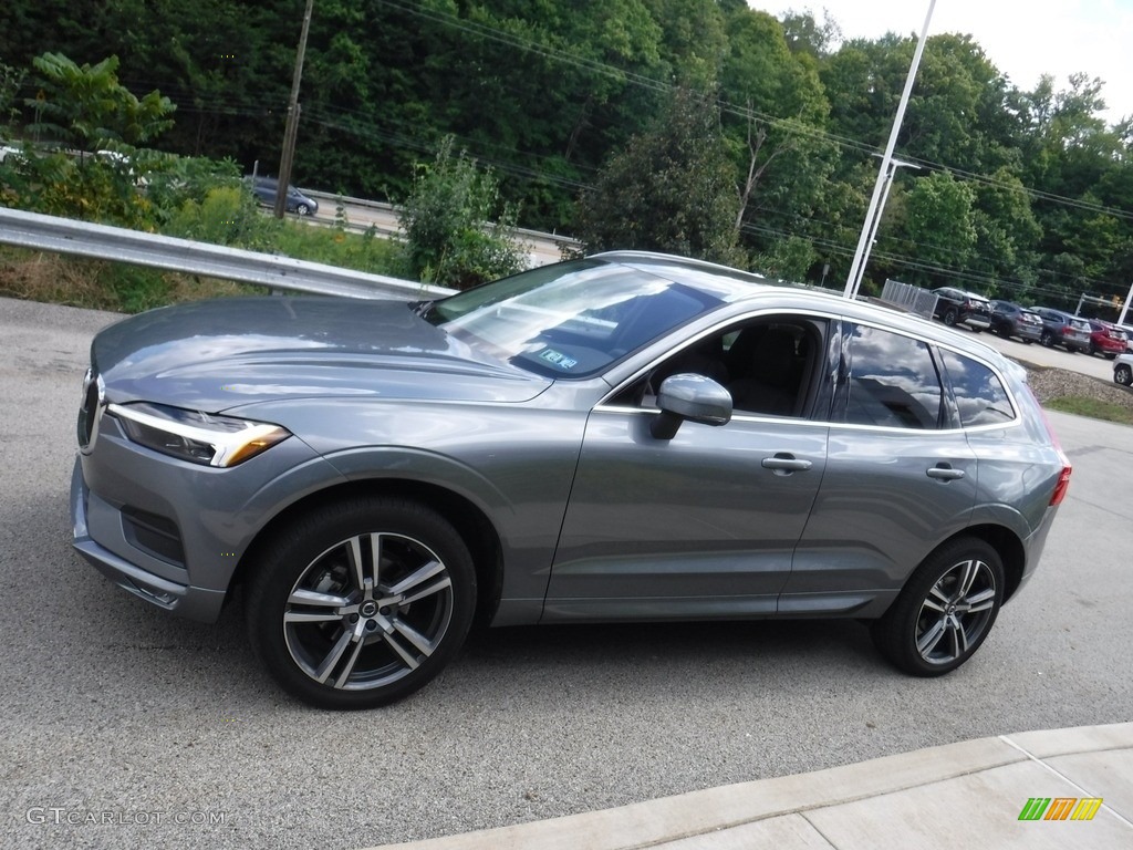 2021 XC60 T5 AWD Momentum - Pine Grey Metallic / Charcoal photo #7