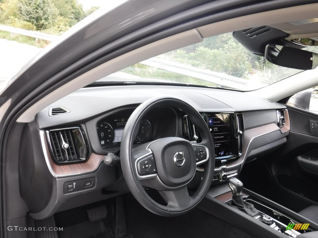 2021 XC60 T5 AWD Momentum - Pine Grey Metallic / Charcoal photo #14