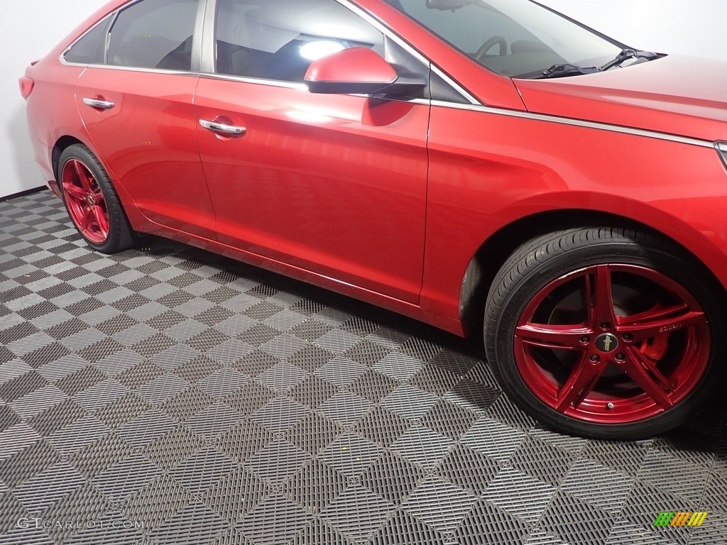2017 Sonata SE - Scarlet Red / Beige photo #4