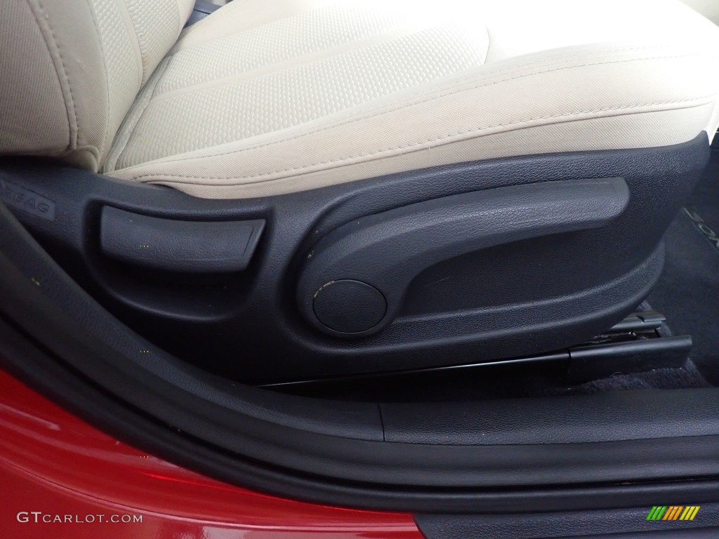 2017 Sonata SE - Scarlet Red / Beige photo #39