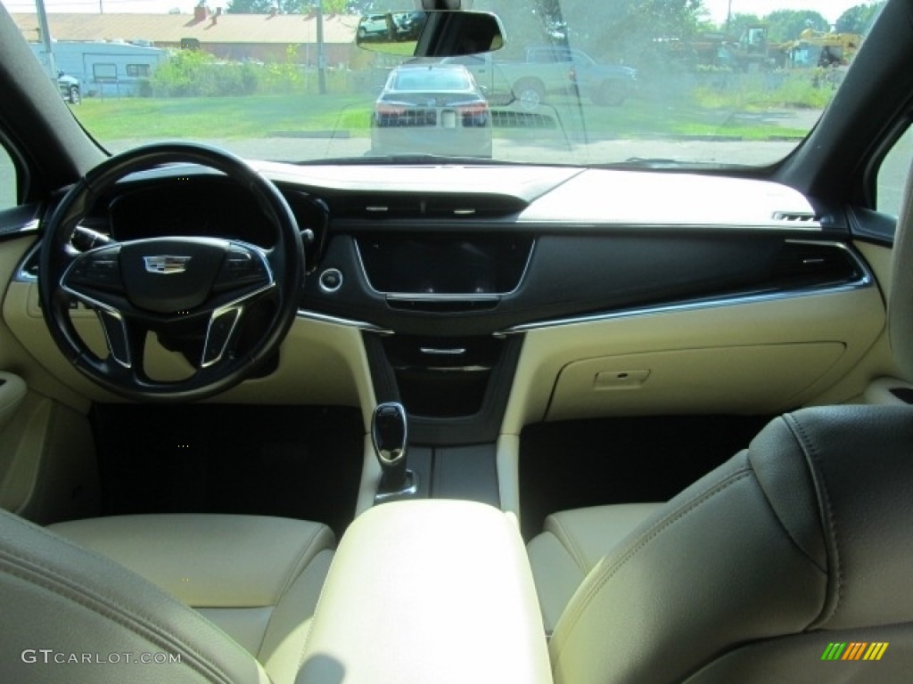 2019 Cadillac XT5 Standard XT5 Model Sahara Beige Dashboard Photo #144814337