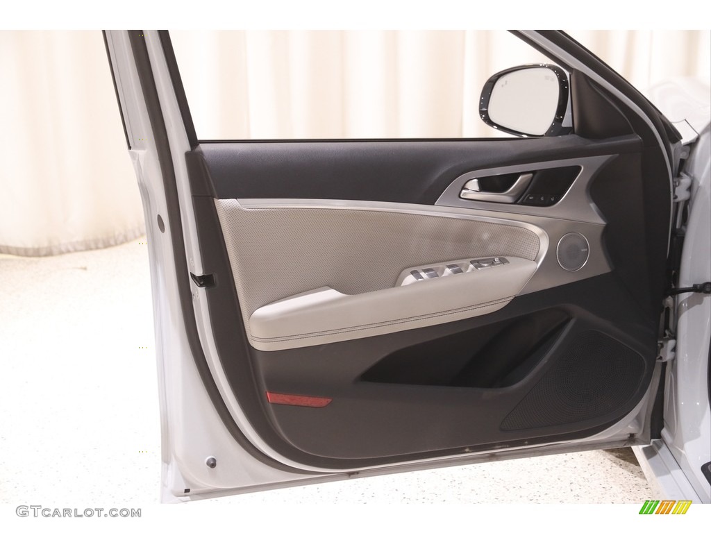 2020 Hyundai Genesis G70 AWD Black/Gray Door Panel Photo #144815018