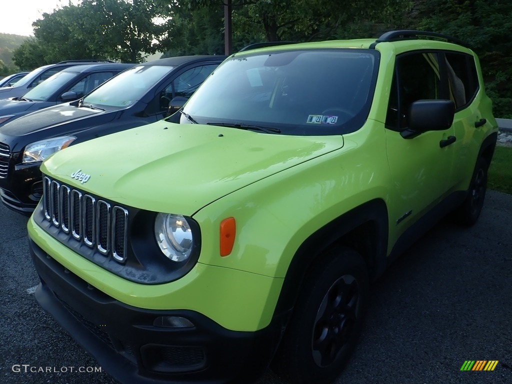 2017 Renegade Sport 4x4 - Hypergreen / Black photo #1