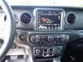 2022 Black Jeep Gladiator High Altitude 4x4  photo #17