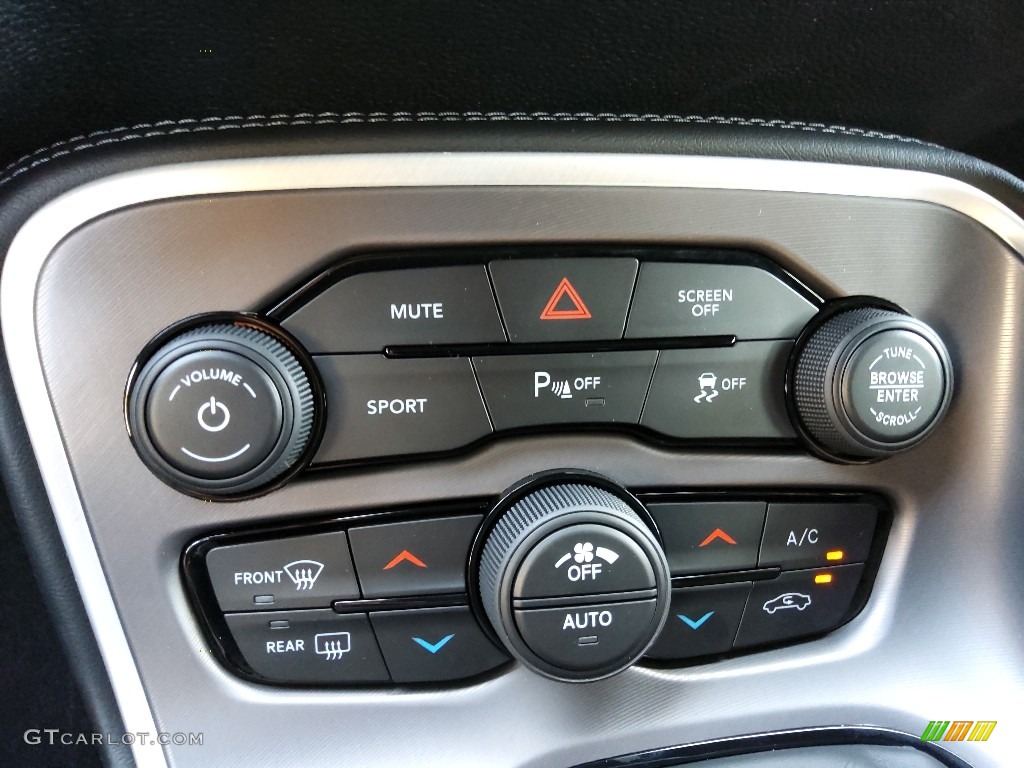 2022 Dodge Challenger R/T Shaker Controls Photo #144816857