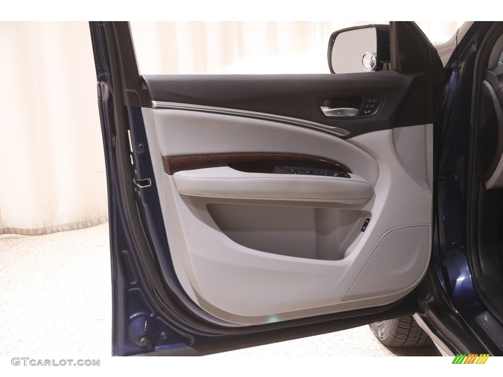 2017 Acura MDX Technology SH-AWD Door Panel Photos
