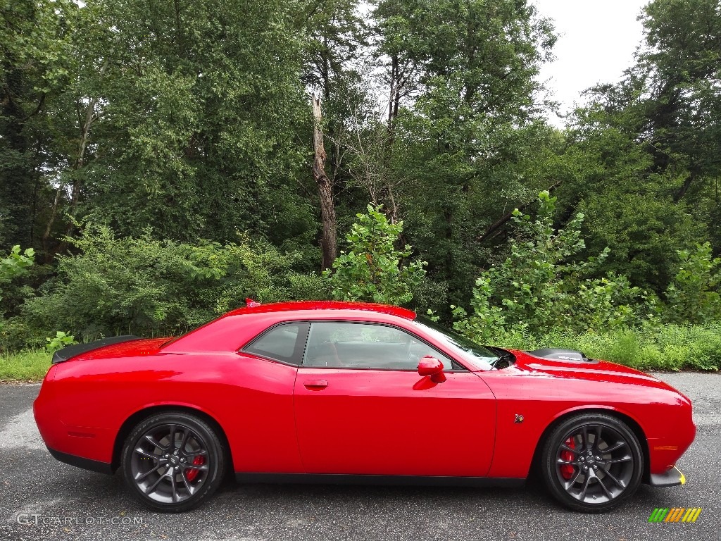 Torred 2022 Dodge Challenger R/T Scat Pack Shaker Exterior Photo #144823069