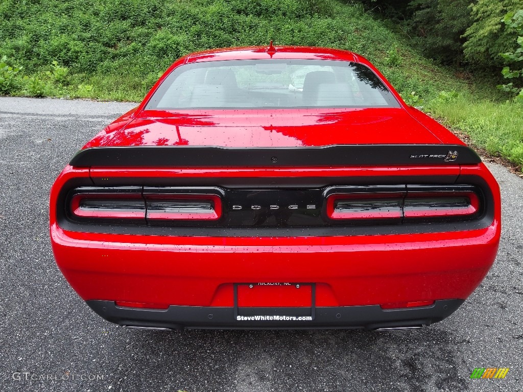 2022 Challenger R/T Scat Pack Shaker - Torred / Ruby Red/Black photo #7