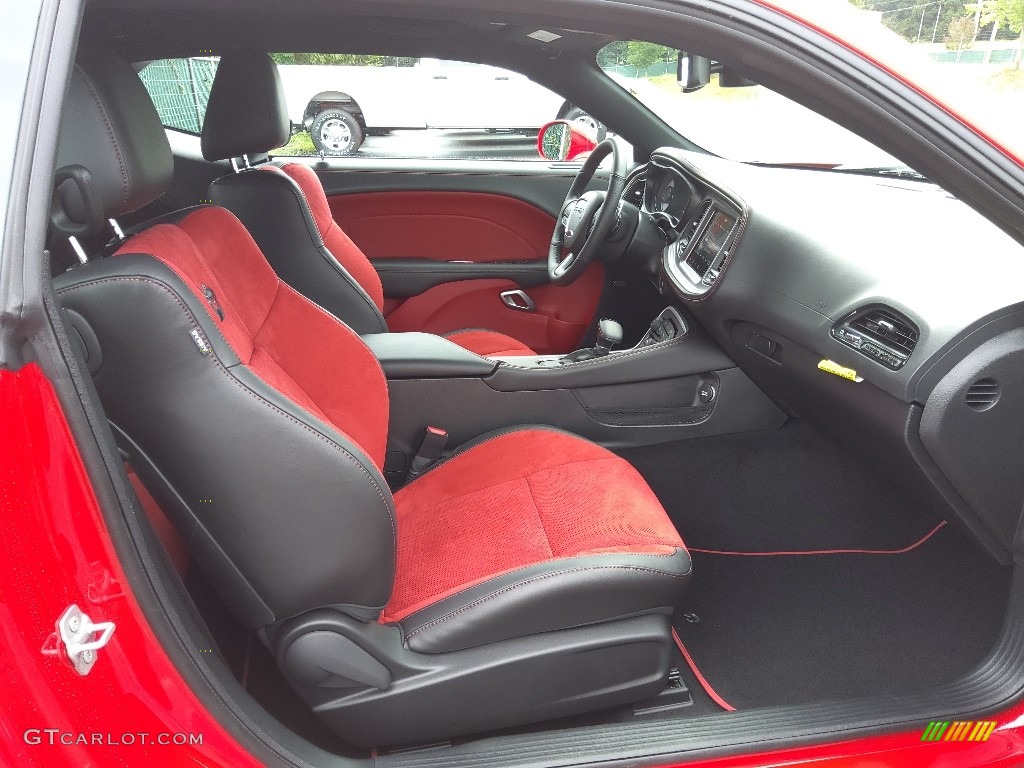 2022 Dodge Challenger R/T Scat Pack Shaker Front Seat Photo #144823171