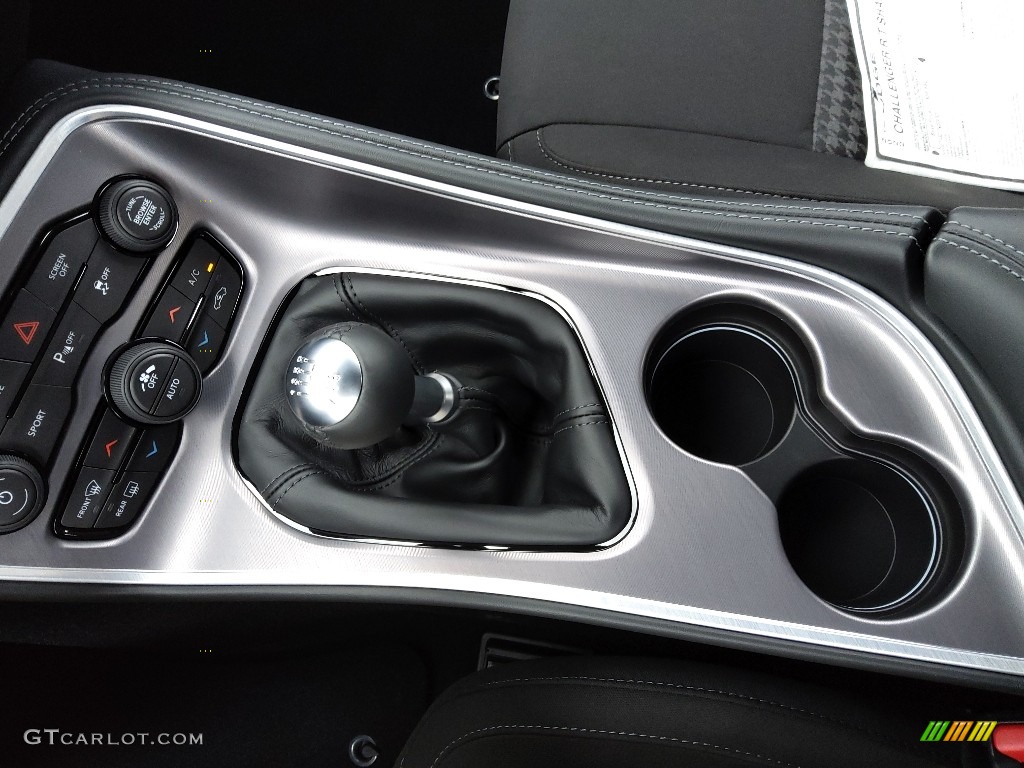 2022 Dodge Challenger R/T Shaker 6 Speed Manual Transmission Photo #144823468