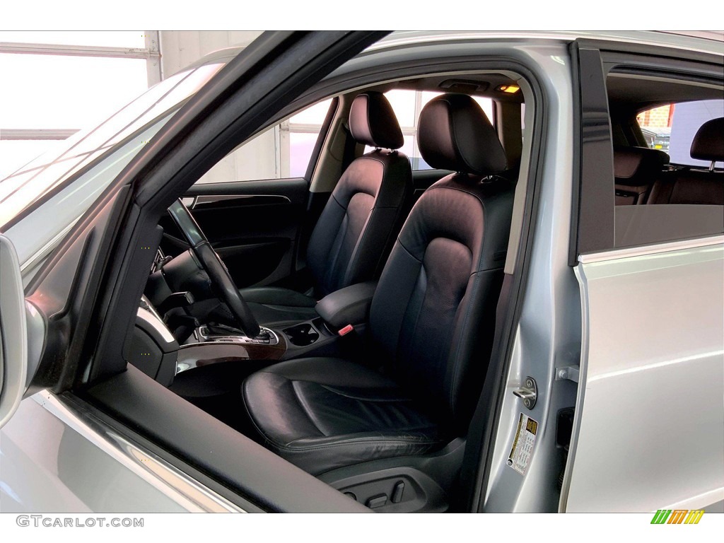 2011 Q5 2.0T quattro - Ice Silver Metallic / Black photo #18