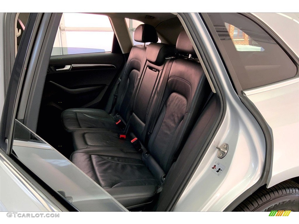 2011 Q5 2.0T quattro - Ice Silver Metallic / Black photo #20