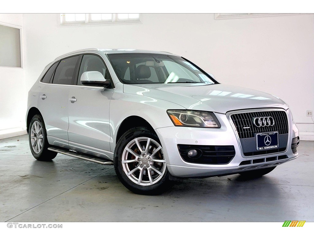 2011 Q5 2.0T quattro - Ice Silver Metallic / Black photo #34