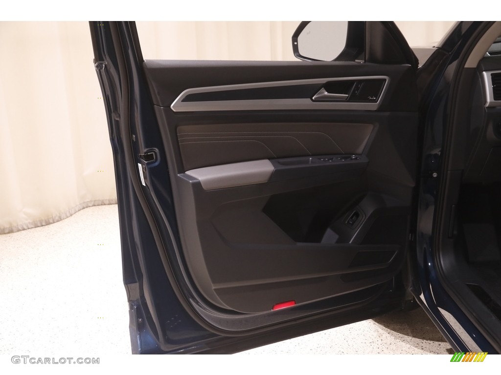 2021 Volkswagen Atlas SEL R-Line 4Motion Titan Black/Quartz Door Panel Photo #144826418