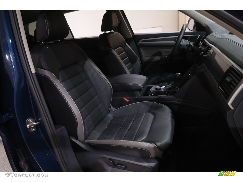 2021 Volkswagen Atlas SEL R-Line 4Motion Front Seat Photos